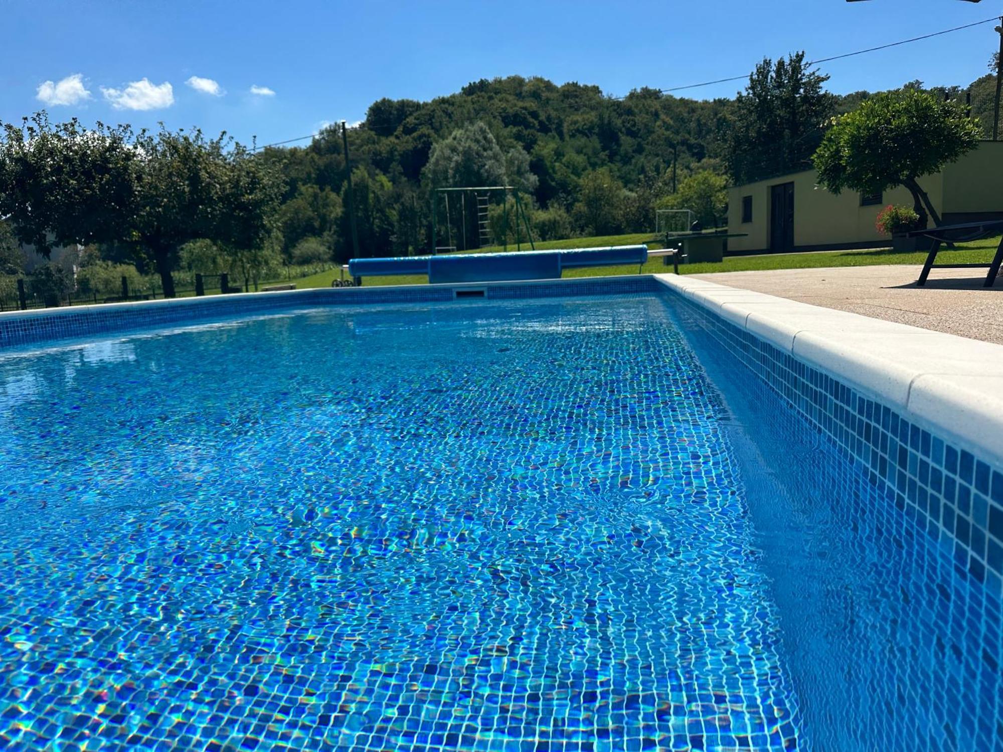 Ruralna Kuca 'Villa Zagorka' Za Odmor Sa Bazenom I Bocalistem Donja Pacetina Kültér fotó