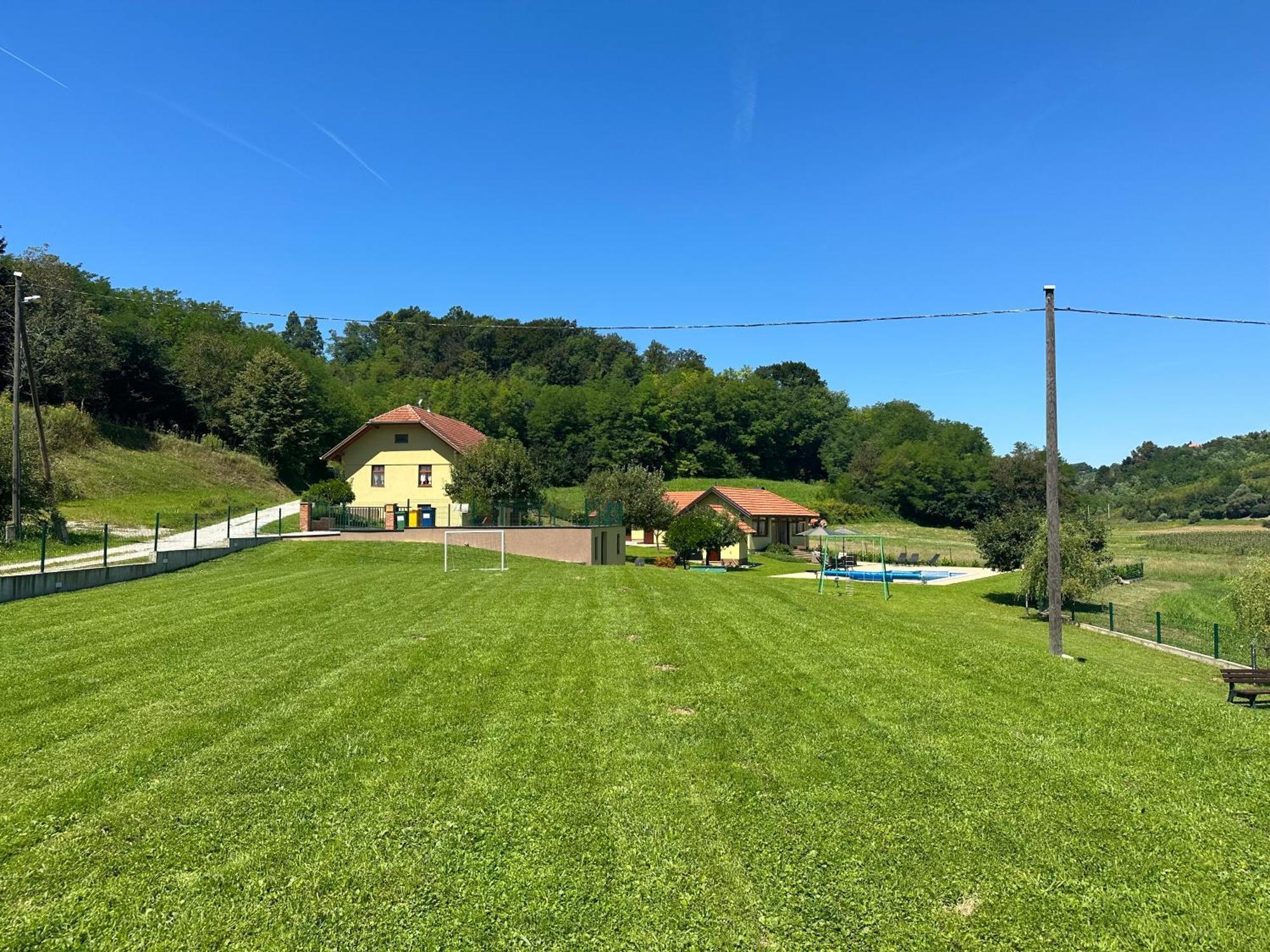 Ruralna Kuca 'Villa Zagorka' Za Odmor Sa Bazenom I Bocalistem Donja Pacetina Kültér fotó
